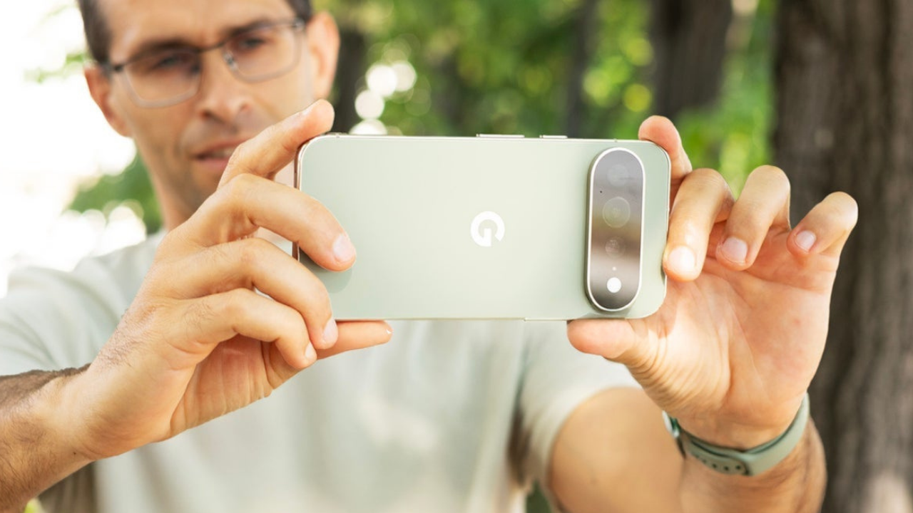 Pixel 11 Pro XL May Get Google’s Fastest Charging Yet, Here’s the Catch